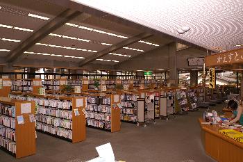 西合志図書館