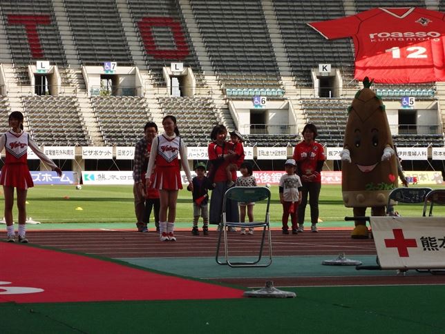 8枚目 左ウイングの位置で待つヴィーブルくん