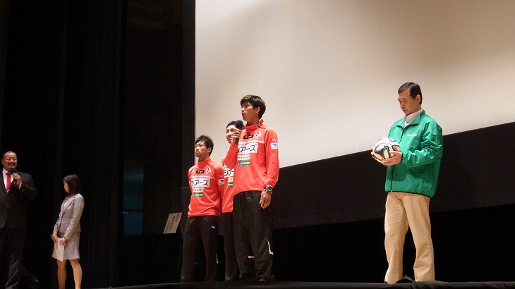 43枚目、高橋選手あいさつ