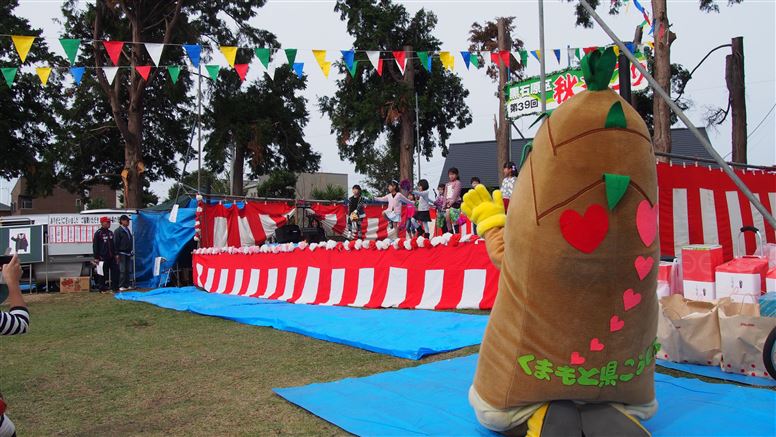 2枚目、地元のお祭りが大好きなヴィーブルくん