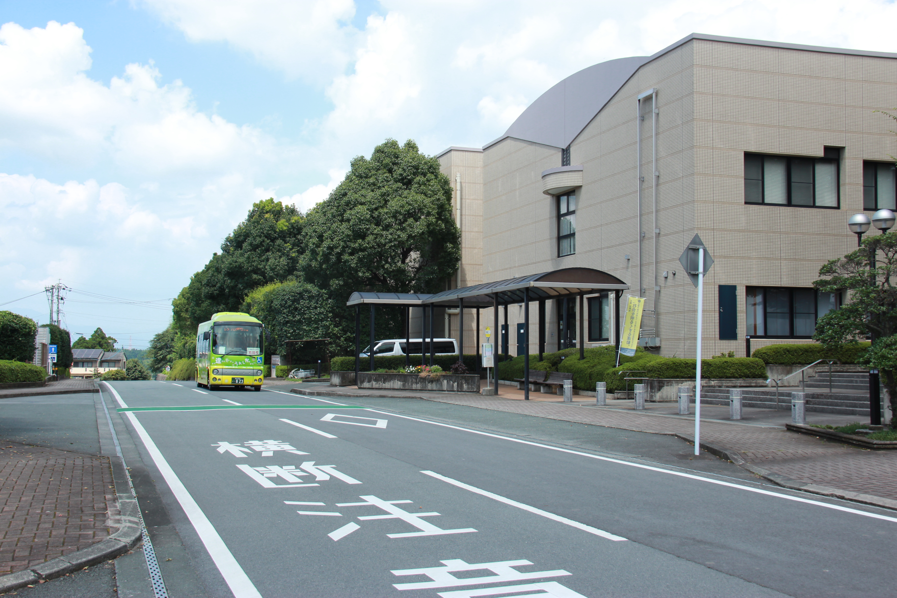 42.合志市役所（ヴィーブル）