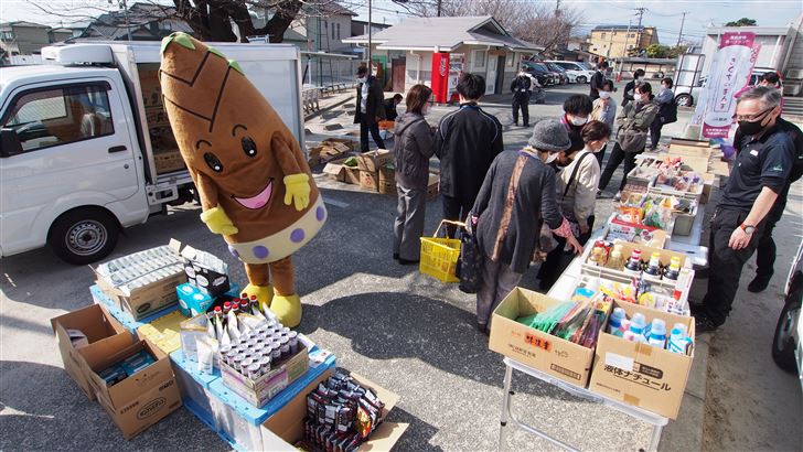 いろんなものを売ってるぞ