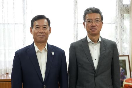 荒木市長と岡村副市長