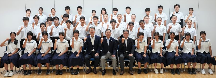 全員で記念撮影しました
