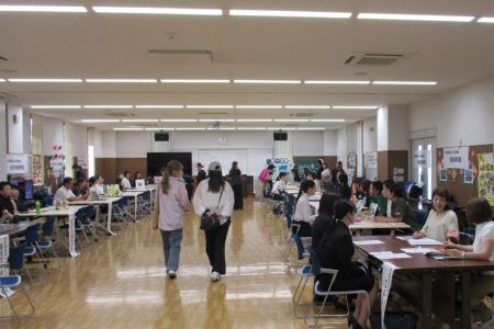 保育士就職フェアの会場の様子