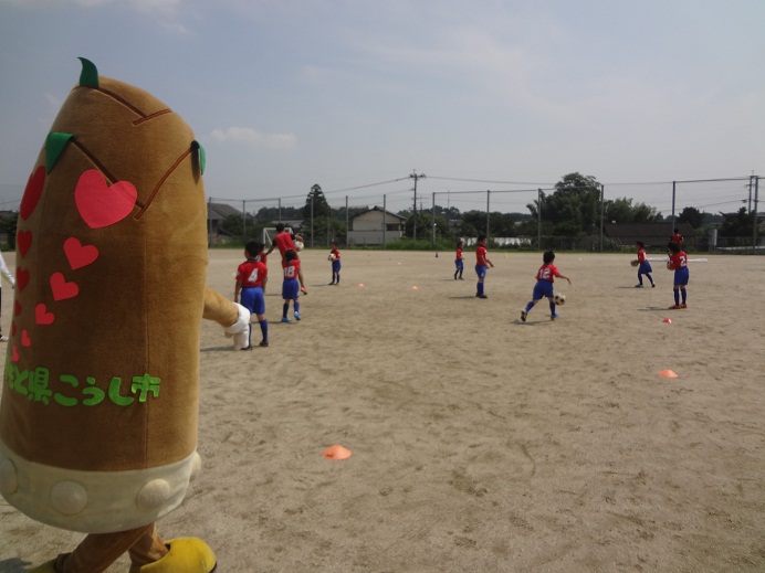 26枚目_サッカー教室-実技のじかん