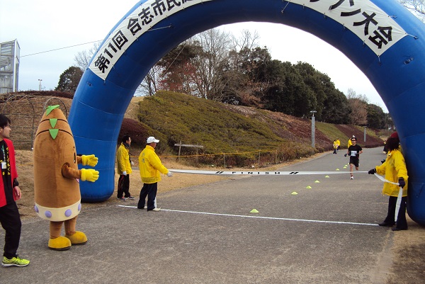 138枚目_ヴィーブルくん、最後まで応援する