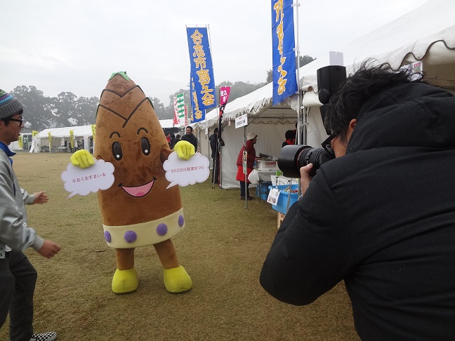 87枚目_ヴィーブルくん、祭りを楽しみ尽くす