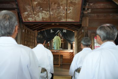 奉告祭の様子です。