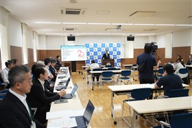 8月25日記者会見写真